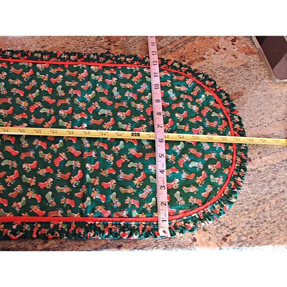 Handmade Christmas Holiday Decor Red Green Ruffled Edges Table Runner 68x13 - Picture 7 of 7